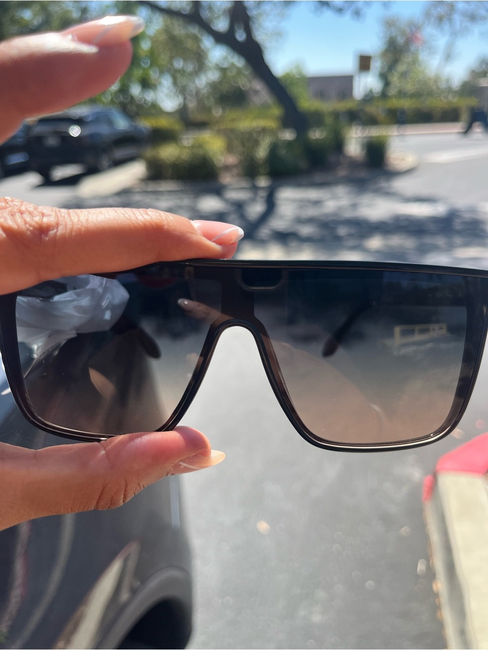 Quay Nightfall Oversized Black Sunglasses shades black blue gold - Picture 2 of 4